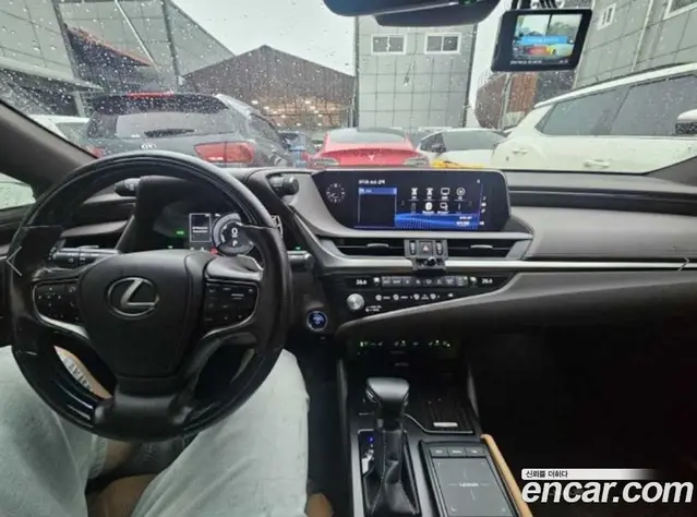 Lexus ES 2021 2.5 автомат (гидро), миниатюра 9