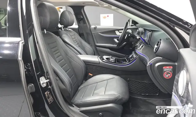 Mercedes-Benz E-Class 2016 2.0 автомат (гидро), миниатюра 11