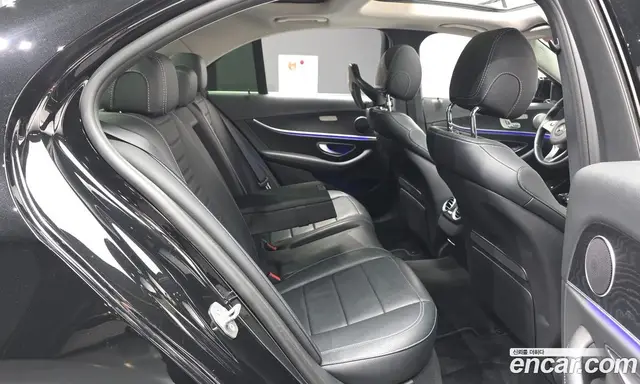 Mercedes-Benz E-Class 2016 2.0 автомат (гидро), миниатюра 12