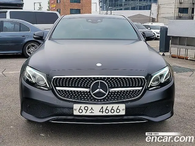 Mercedes-Benz E-Class, 2016, 106 960 км