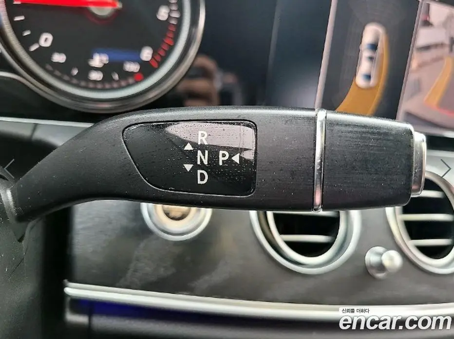 Mercedes-Benz E-Class 2016 1.9 автомат (гидро), фото 11