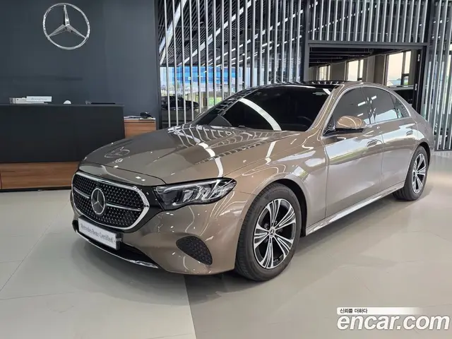 Mercedes-Benz E-Class, 2025, 21 660 км