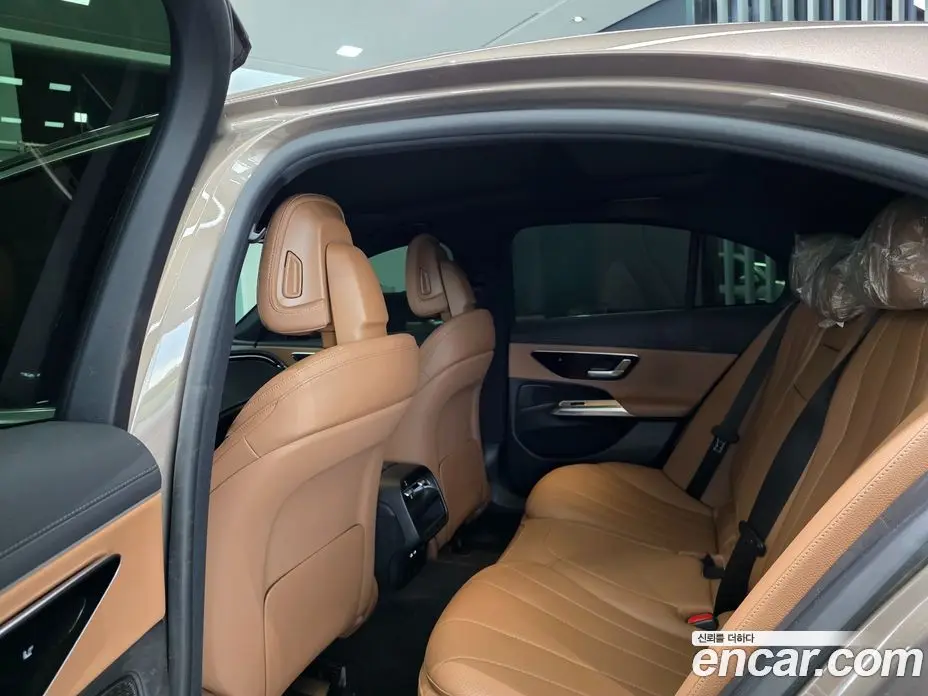 Mercedes-Benz E-Class 2025 2.0 автомат (гидро), фото 11