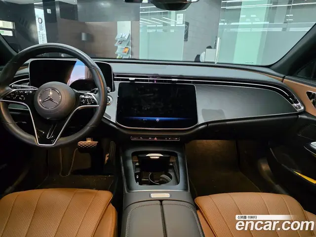 Mercedes-Benz E-Class 2025 2.0 автомат (гидро), миниатюра 7
