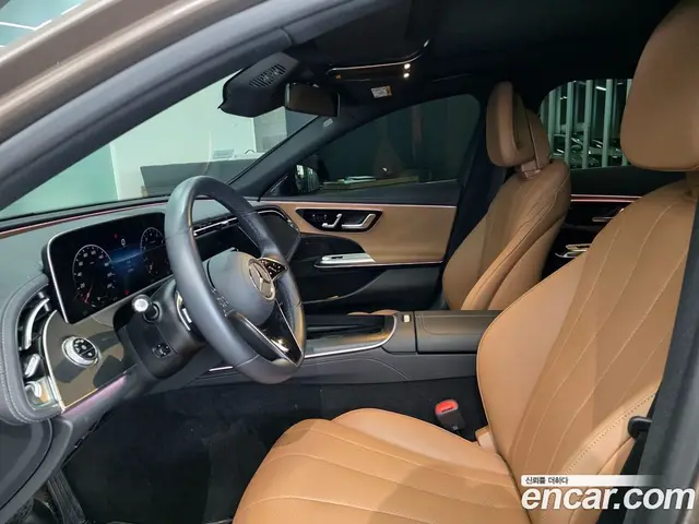 Mercedes-Benz E-Class 2025 2.0 автомат (гидро), миниатюра 10