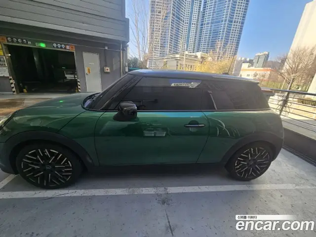Mini Cooper 2025 2.0 автомат (гидро), миниатюра 2 Mini Cooper 2025 2.0 автомат (гидро), миниатюра 2
