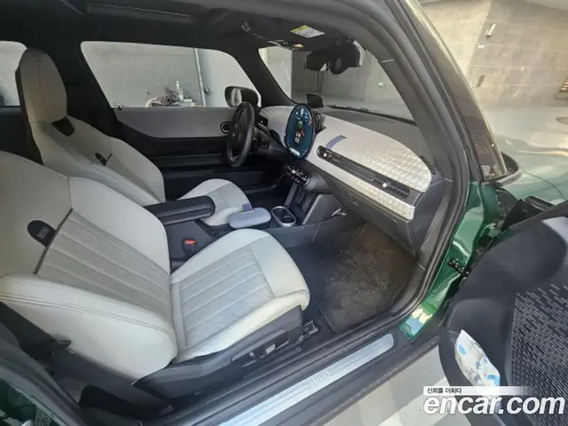 Mini Cooper 2025 2.0 автомат (гидро), миниатюра 7 Mini Cooper 2025 2.0 автомат (гидро), миниатюра 7