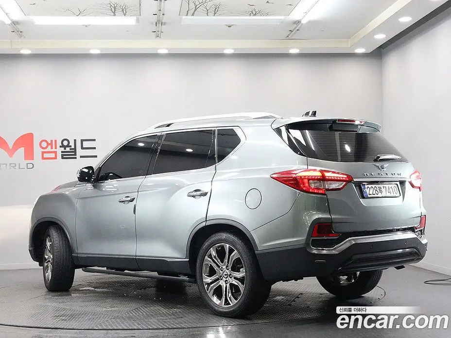 SsangYong Rexton 2017 2.2 автомат (гидро), фото 4 SsangYong Rexton 2017 2.2 автомат (гидро), фото 4