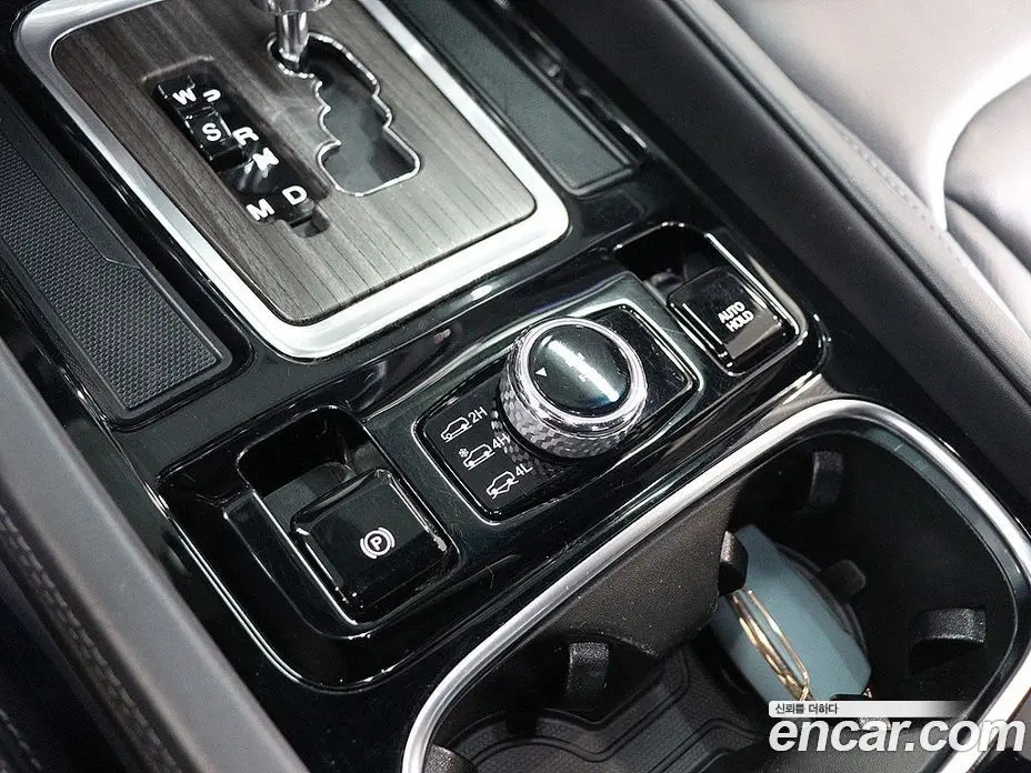 SsangYong Rexton 2017 2.2 автомат (гидро), фото 8 SsangYong Rexton 2017 2.2 автомат (гидро), фото 8