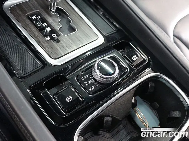 SsangYong Rexton 2017 2.2 автомат (гидро), миниатюра 8 SsangYong Rexton 2017 2.2 автомат (гидро), миниатюра 8
