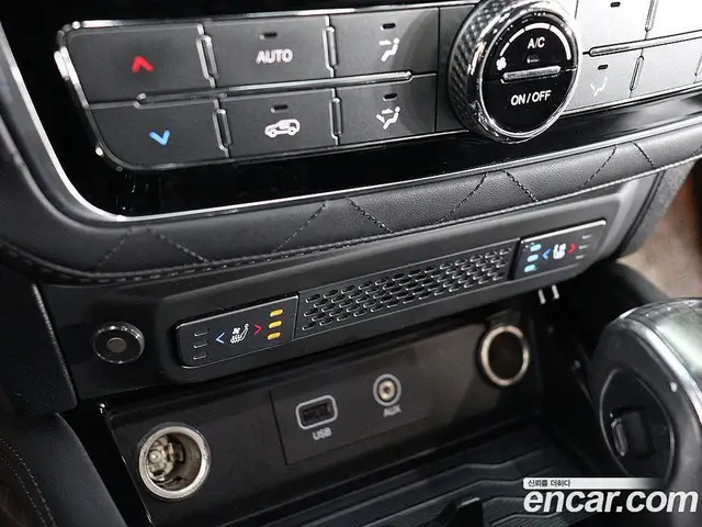 SsangYong Rexton 2017 2.2 автомат (гидро), миниатюра 9 SsangYong Rexton 2017 2.2 автомат (гидро), миниатюра 9