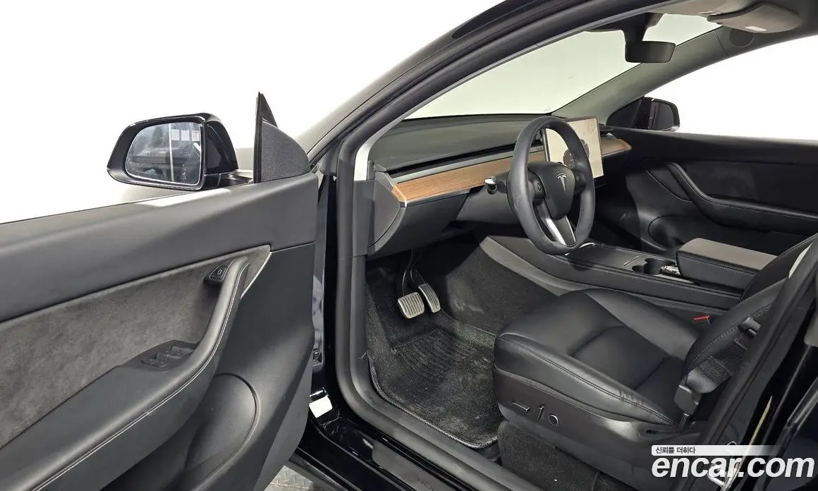 Tesla Model Y 2022 0.2 автомат (гидро), фото 12