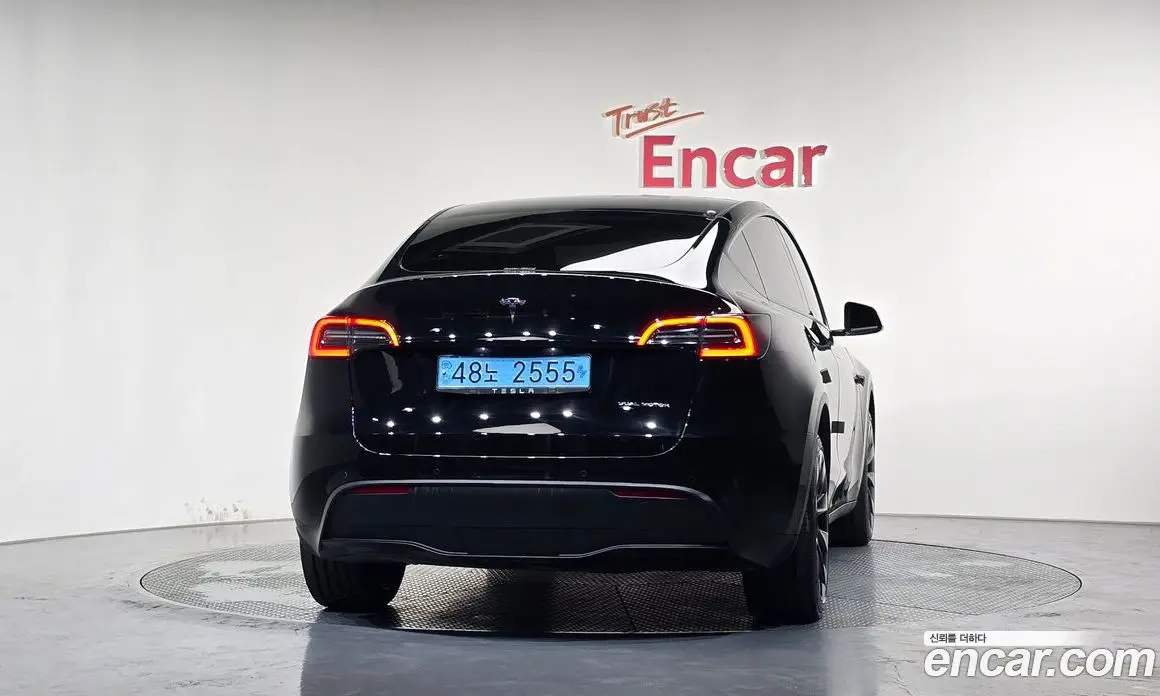 Tesla Model Y 2022 0.2 автомат (гидро), фото 3