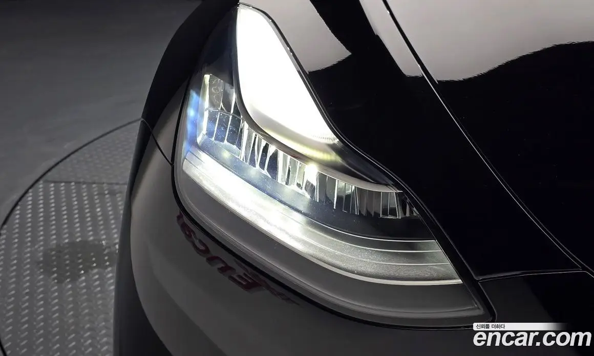 Tesla Model Y 2022 0.2 автомат (гидро), фото 7