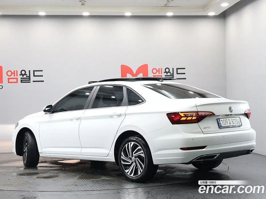 Volkswagen Jetta 2021 1.4 автомат (гидро), фото 4