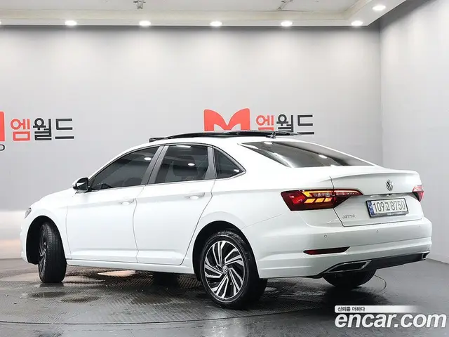 Volkswagen Jetta 2021 1.4 автомат (гидро), миниатюра 4