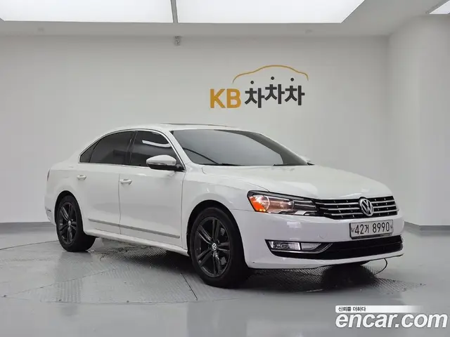 Volkswagen Passat 2015 2.0 автомат (гидро), миниатюра 2