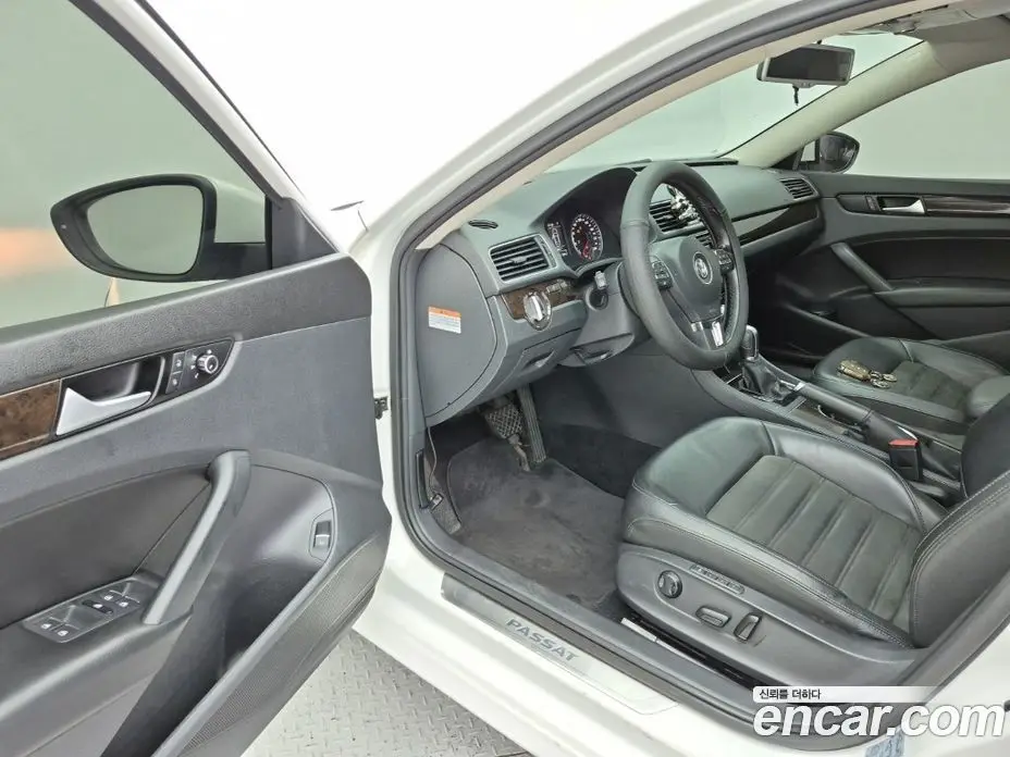 Volkswagen Passat 2015 2.0 автомат (гидро), фото 16