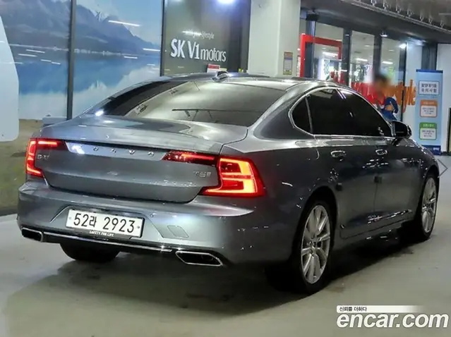 Volvo S90 2018 2.0 автомат (гидро), миниатюра 4 Volvo S90 2018 2.0 автомат (гидро), миниатюра 4