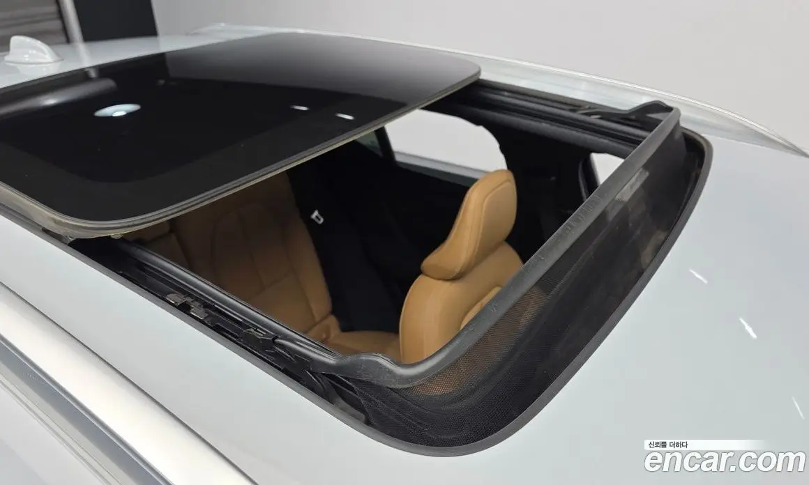 Volvo XC40 2020 2.0 автомат (гидро), фото 19