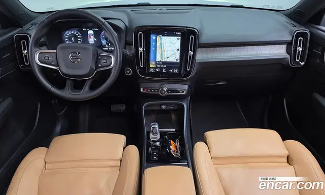 Volvo XC40 2020 2.0 автомат (гидро), миниатюра 7