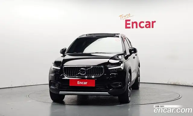 Volvo XC40 2022 2.0 автомат (гидро), миниатюра 3
