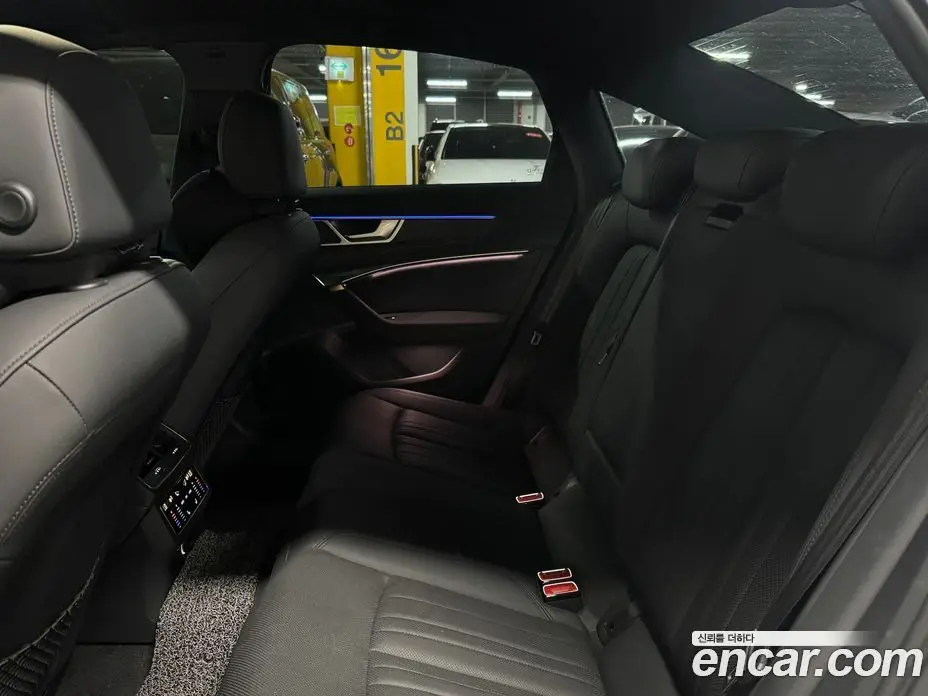 Audi A6 2020 2.0 автомат (гидро), фото 11