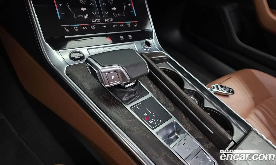 Audi A6 2020 2.0 автомат (гидро), фото 12