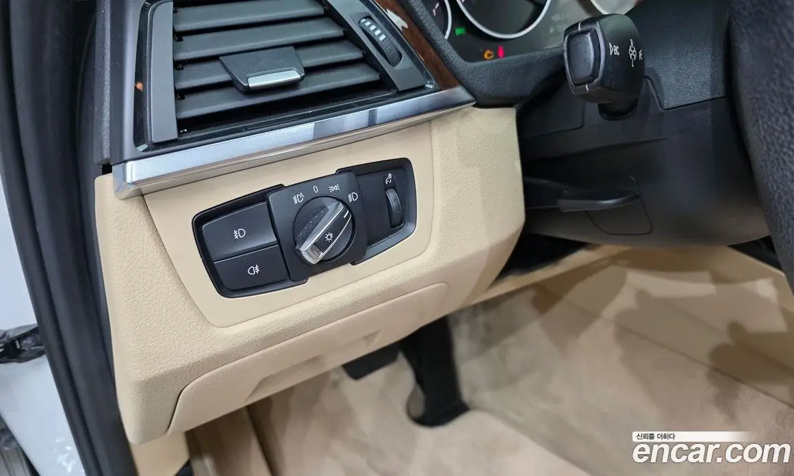 BMW 3 серия 2015 2.0 автомат (гидро), фото 16