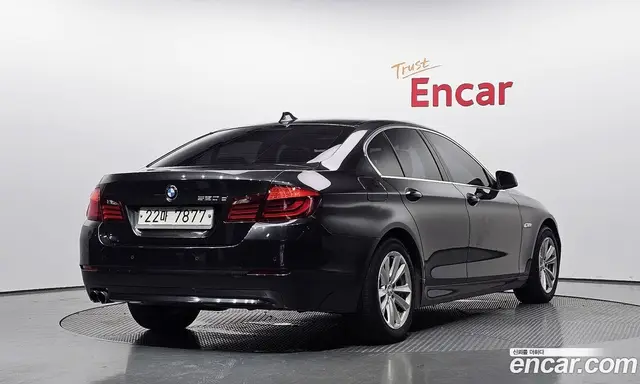 BMW 5 серия 2011 2.0 автомат (гидро), миниатюра 2