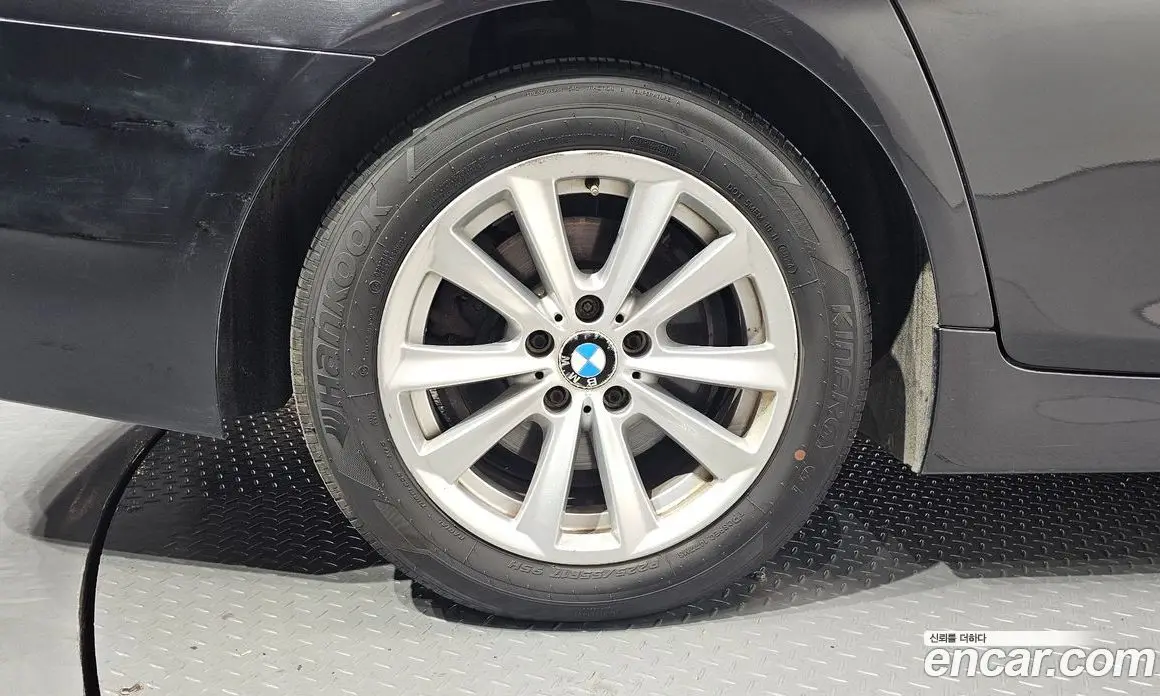 BMW 5 серия 2011 2.0 автомат (гидро), фото 5