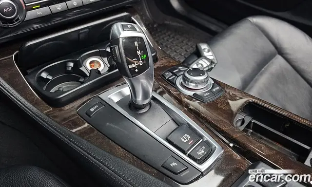 BMW 5 серия 2011 2.0 автомат (гидро), миниатюра 9