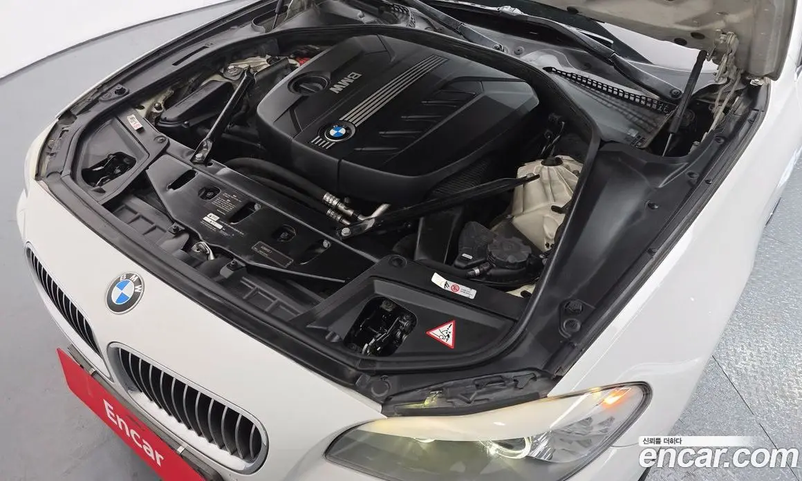 BMW 5 серия 2011 2.0 автомат (гидро), фото 6