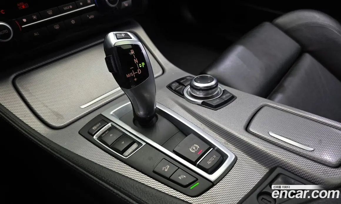 BMW 5 серия 2012 2.0 автомат (гидро), фото 9