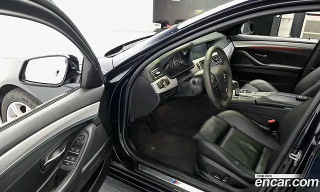 BMW 5 серия 2012 2.0 автомат (гидро), миниатюра 10