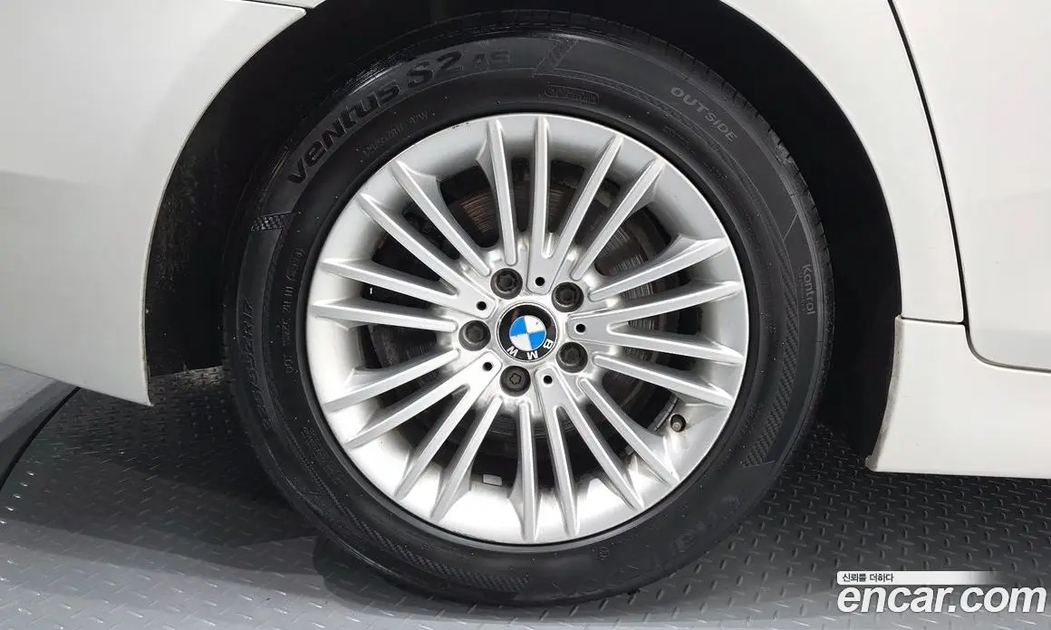 BMW 5 серия 2014 2.0 автомат (гидро), фото 5