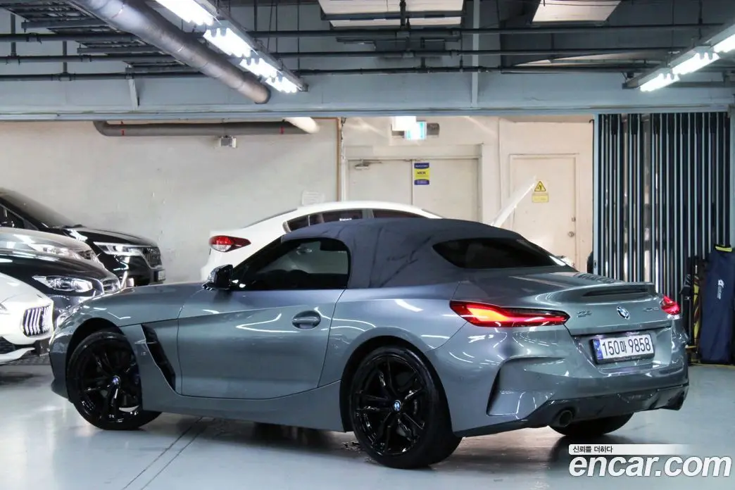BMW Z4 2023 2.0 автомат (гидро), фото 4