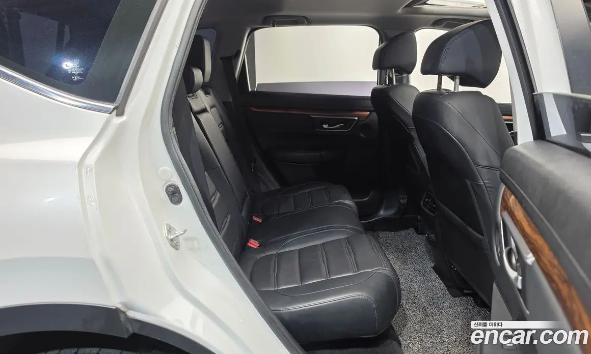 Honda CR-V 2021 2.0 автомат (гидро), фото 17