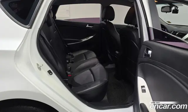 Hyundai Accent 2011 1.6 автомат (гидро), миниатюра 11 Hyundai Accent 2011 1.6 автомат (гидро), миниатюра 11
