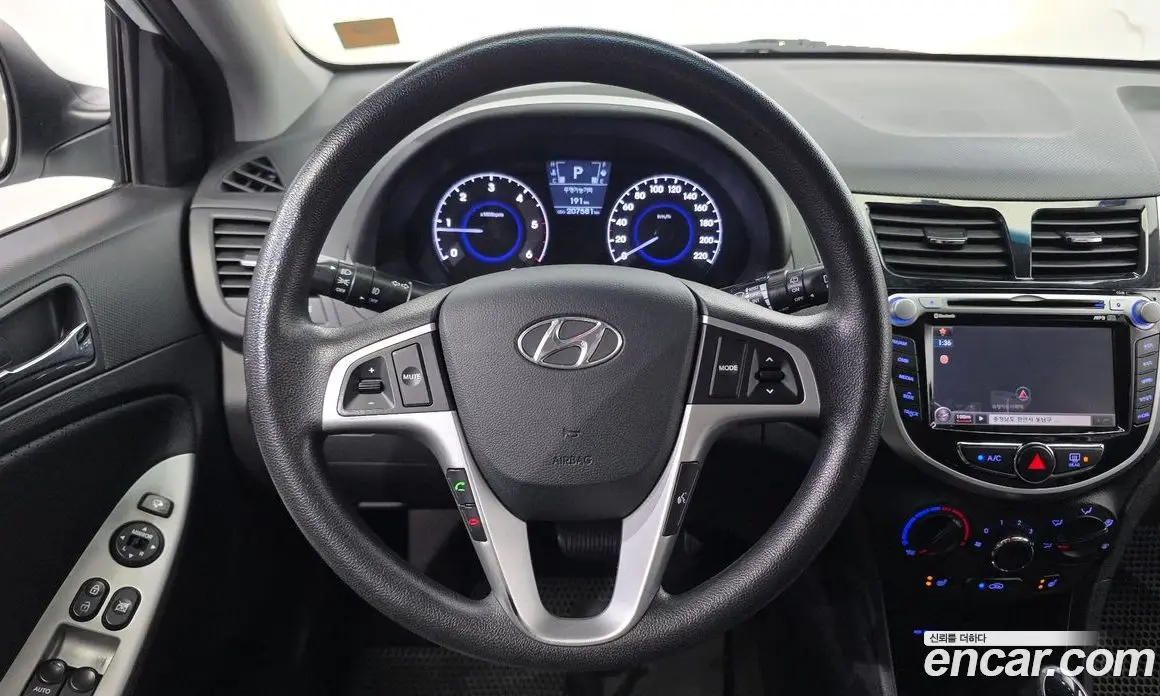 Hyundai Accent 2011 1.6 автомат (гидро), фото 14 Hyundai Accent 2011 1.6 автомат (гидро), фото 14