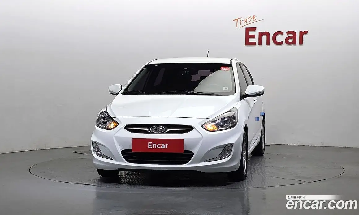 Hyundai Accent 2011 1.6 автомат (гидро), фото 3 Hyundai Accent 2011 1.6 автомат (гидро), фото 3
