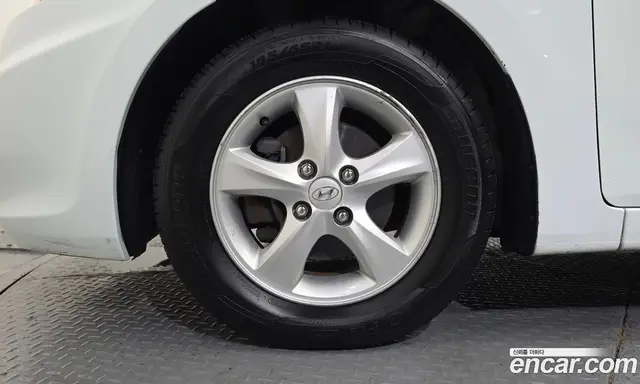 Hyundai Accent 2011 1.6 автомат (гидро), миниатюра 5 Hyundai Accent 2011 1.6 автомат (гидро), миниатюра 5