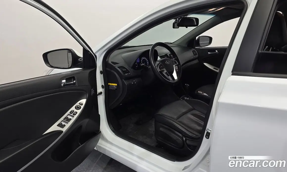Hyundai Accent 2011 1.6 автомат (гидро), фото 10 Hyundai Accent 2011 1.6 автомат (гидро), фото 10