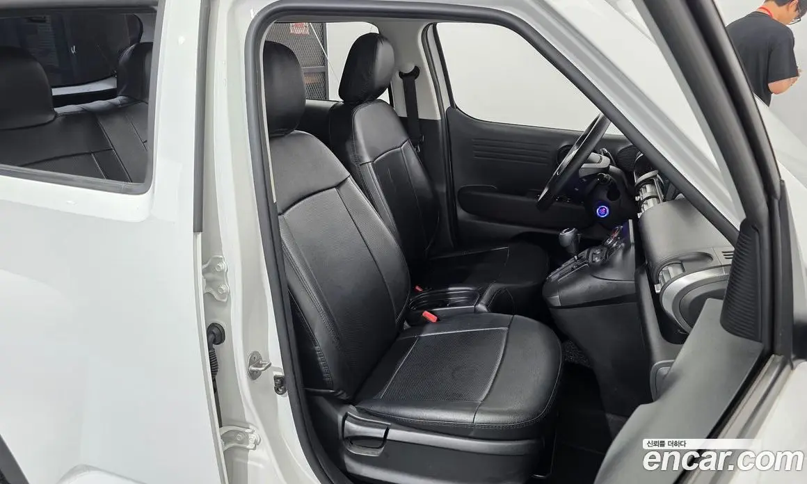 Hyundai Casper 2022 1.0 автомат (гидро), фото 16