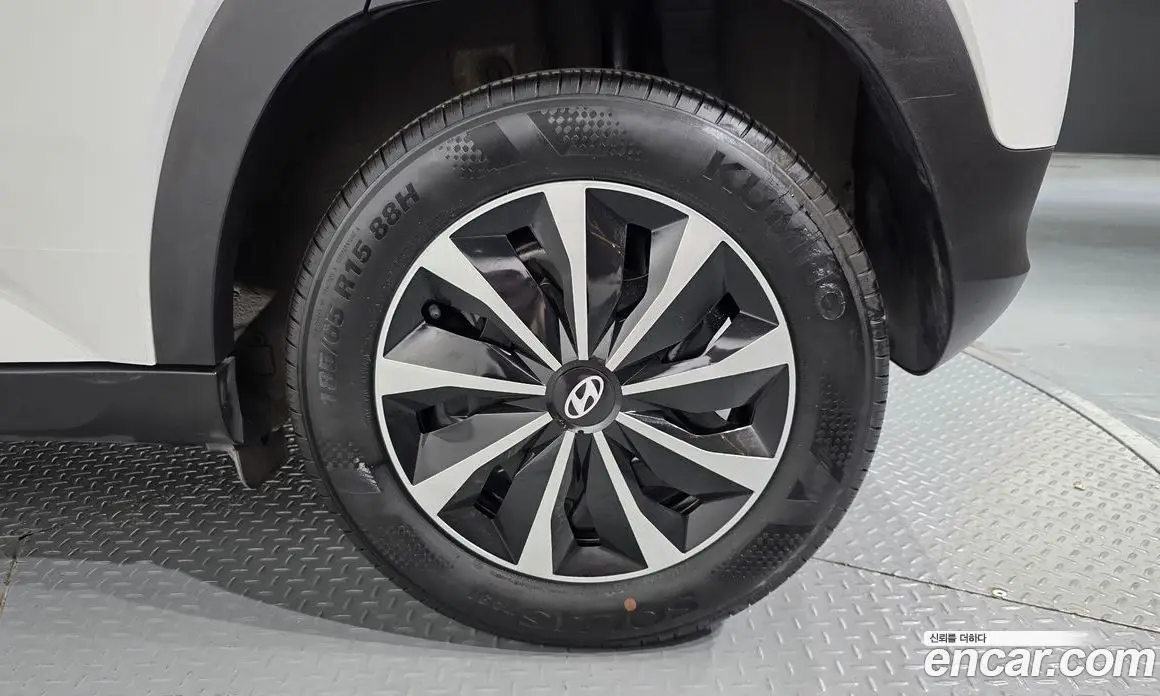Hyundai Casper 2022 1.0 автомат (гидро), фото 7