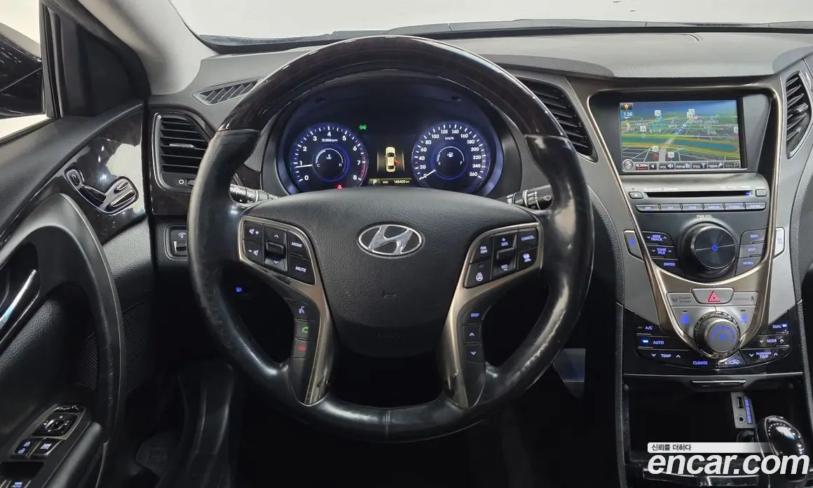Hyundai Grandeur 2011 3.0 автомат (гидро), фото 13