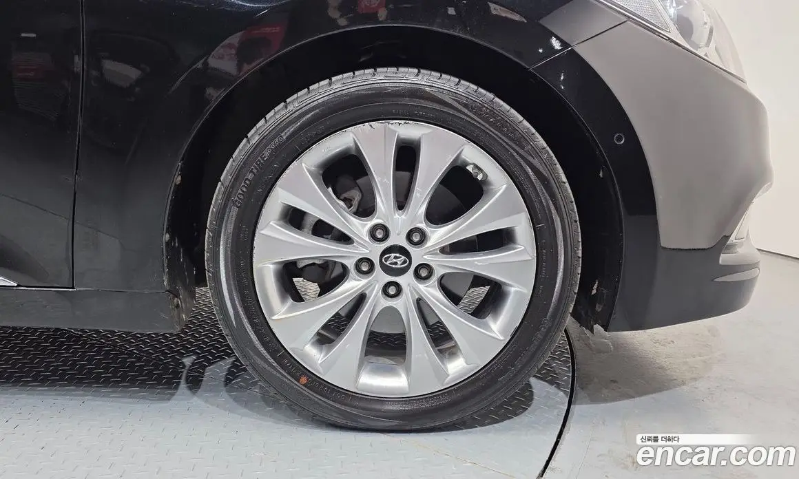 Hyundai Grandeur 2011 3.0 автомат (гидро), фото 5