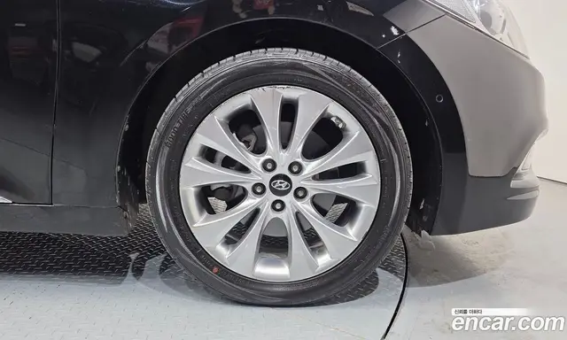 Hyundai Grandeur 2011 3.0 автомат (гидро), миниатюра 5