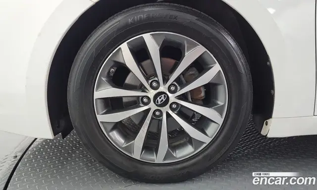 Hyundai Grandeur 2011 3.0 автомат (гидро), миниатюра 4