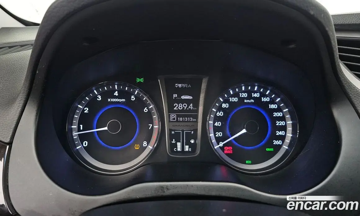 Hyundai Grandeur 2011 3.0 автомат (гидро), фото 10